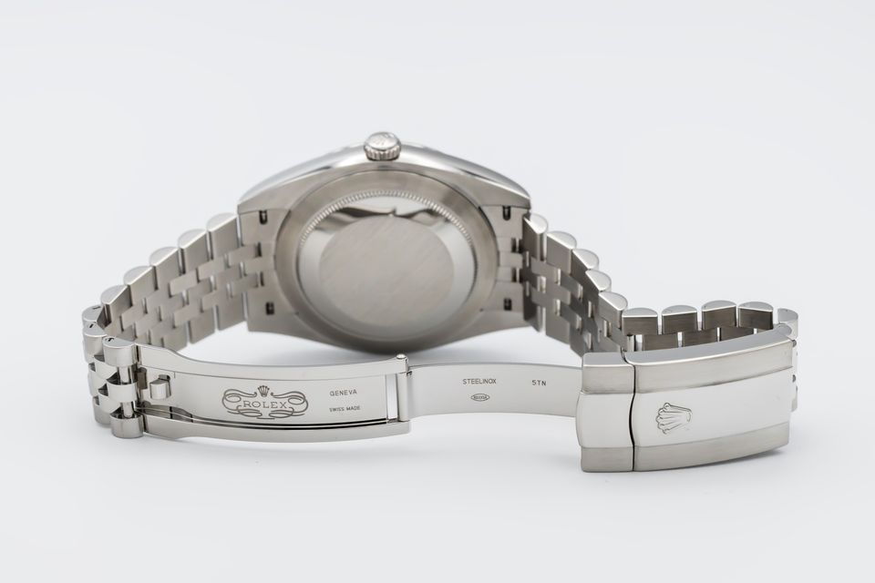 Rolex Datejust 41 126300 Image 4